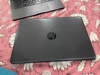 HP Laptop Ryzen 5 2500U | SSD + 1TB HDD | HP 245 G7