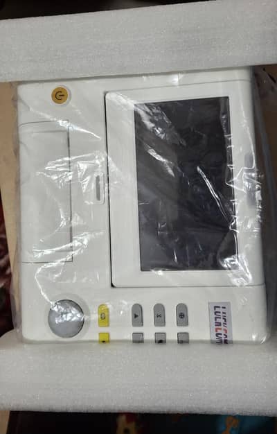 CTG.  Fetal and Maternal Monitor