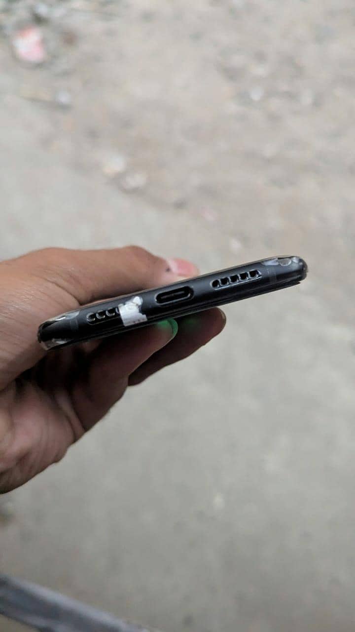 One Plus 6T 2