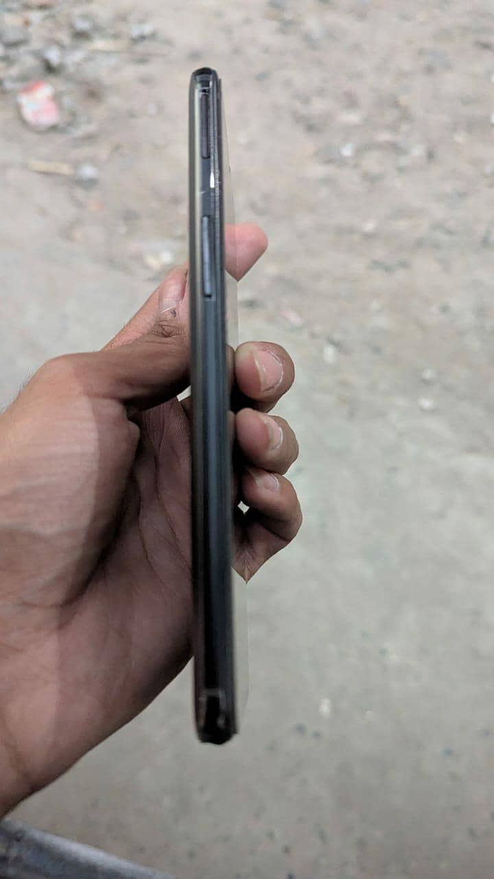 One Plus 6T 3