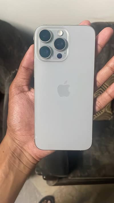Apple iPhone 15 Pro Max