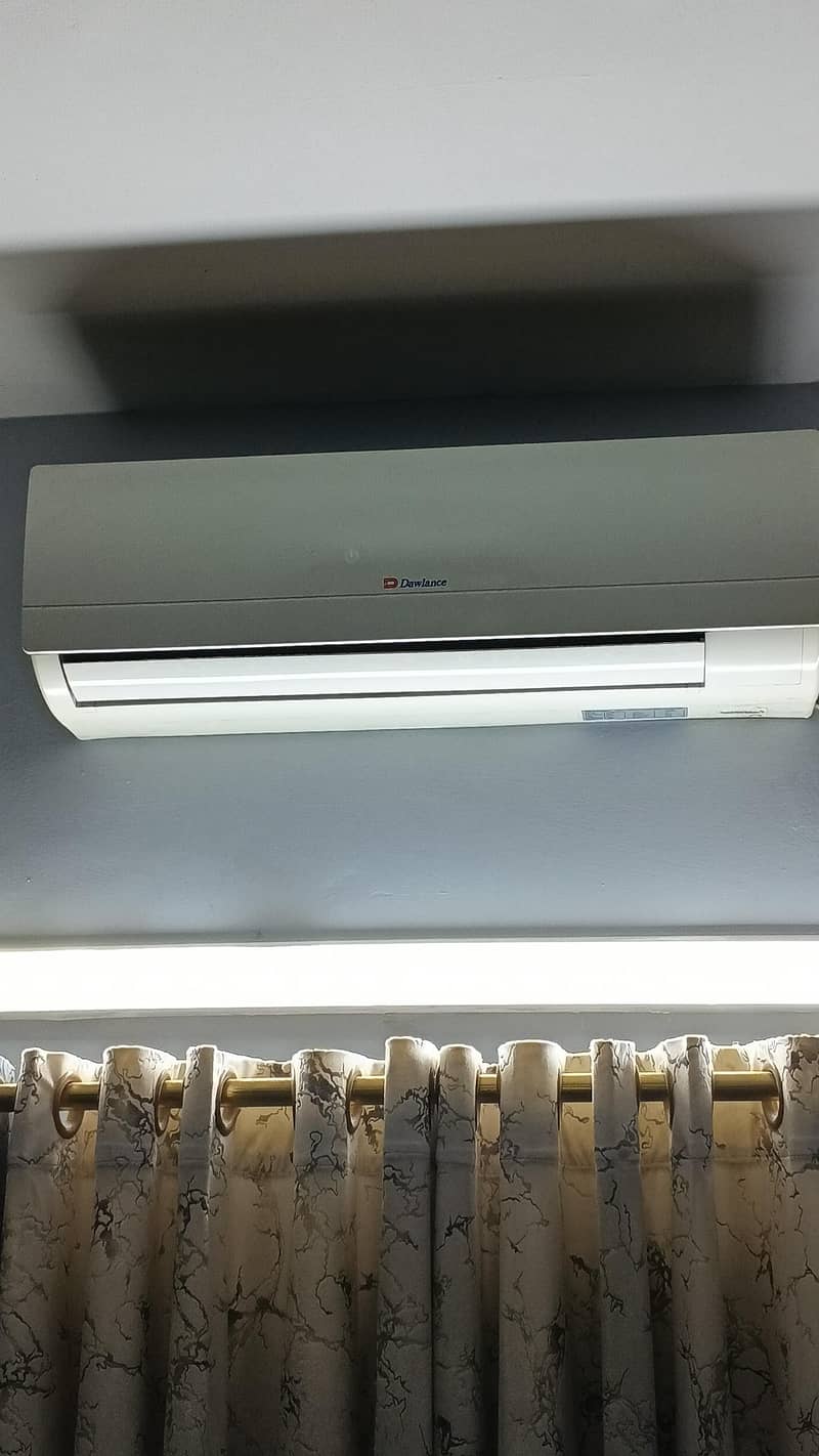 Dawlance split AC 1ton 1