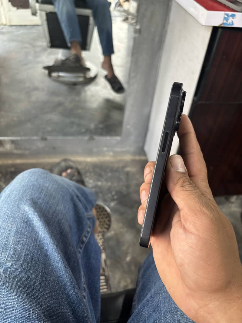 Iphone 14 pro 5