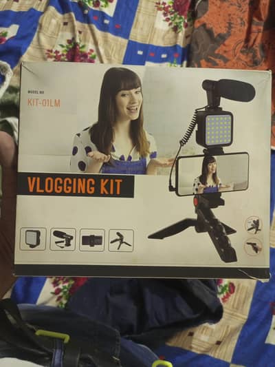 Vlogging Kit-01LM With Light, Table Tripod Stand, Microphone & Phone