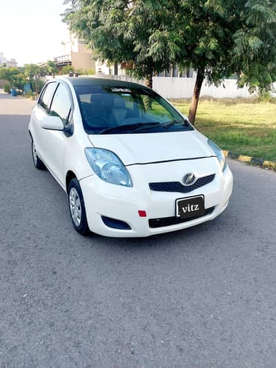 Toyota Vitz 2007/2013 lush condition