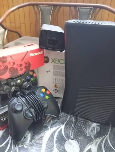 XBOX 360 | 250 GB | 25+ GAMES INSTALLED | JAILBREAK