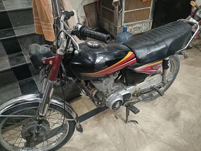 honda 125 Black Colour 12 Model