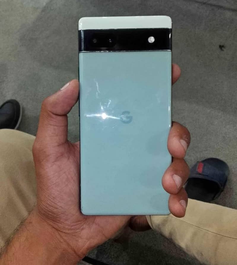 Google Pixel 6a 3
