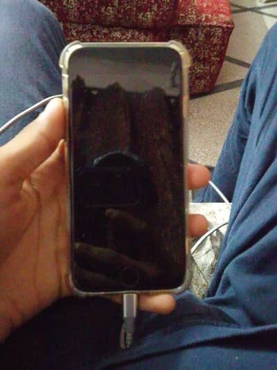 Apple iPhone 6S