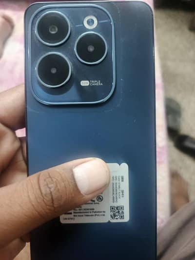 Infinix Hot 40