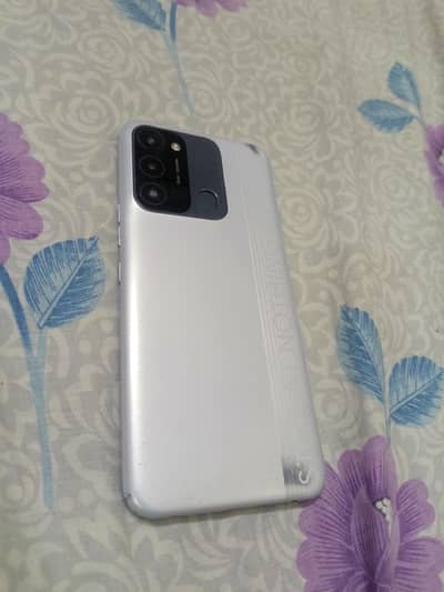Tecno Spark 8C 4/64