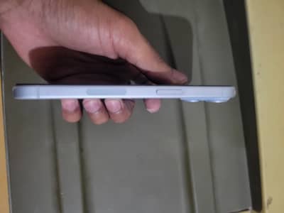 Apple iPhone 15