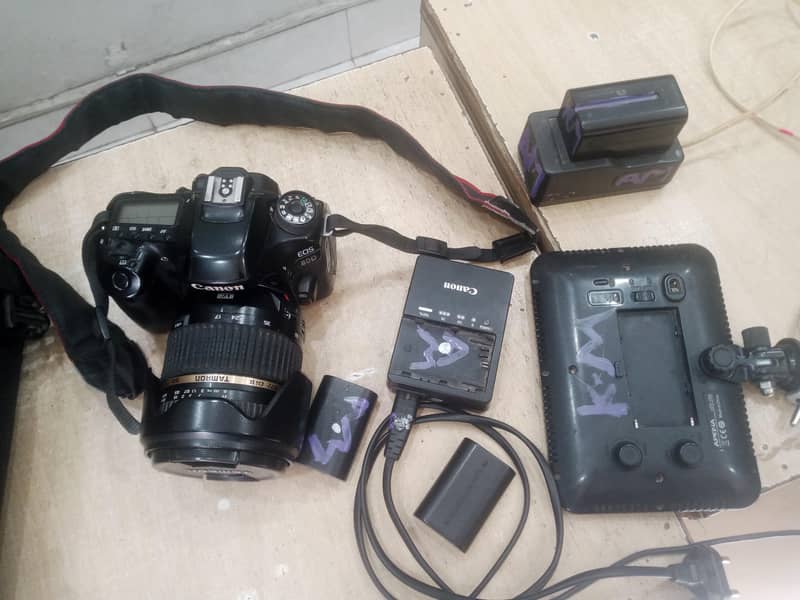 Canon EOS 80D 0