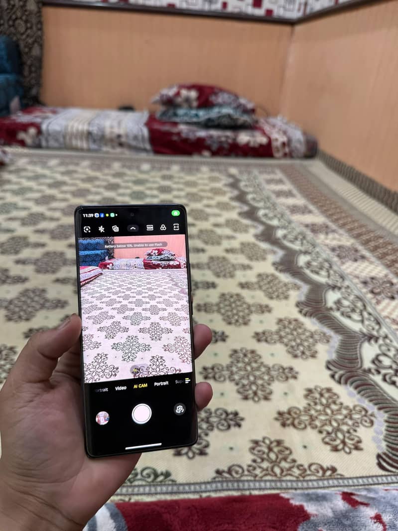 Google Pixel 7 4