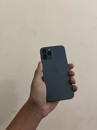 Apple iPhone 12 Pro Max read ad