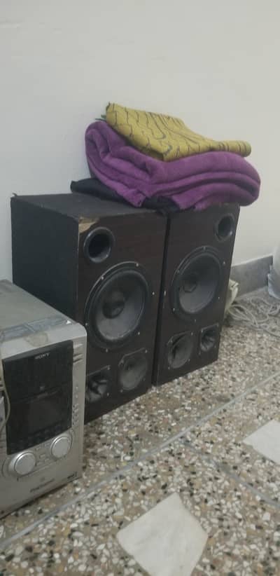 speaker