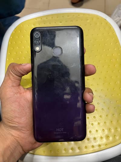 Infinix Hot 8 Lite