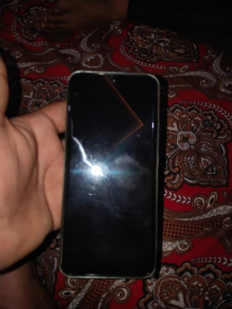 Tecno CAMON 40 Pro 1