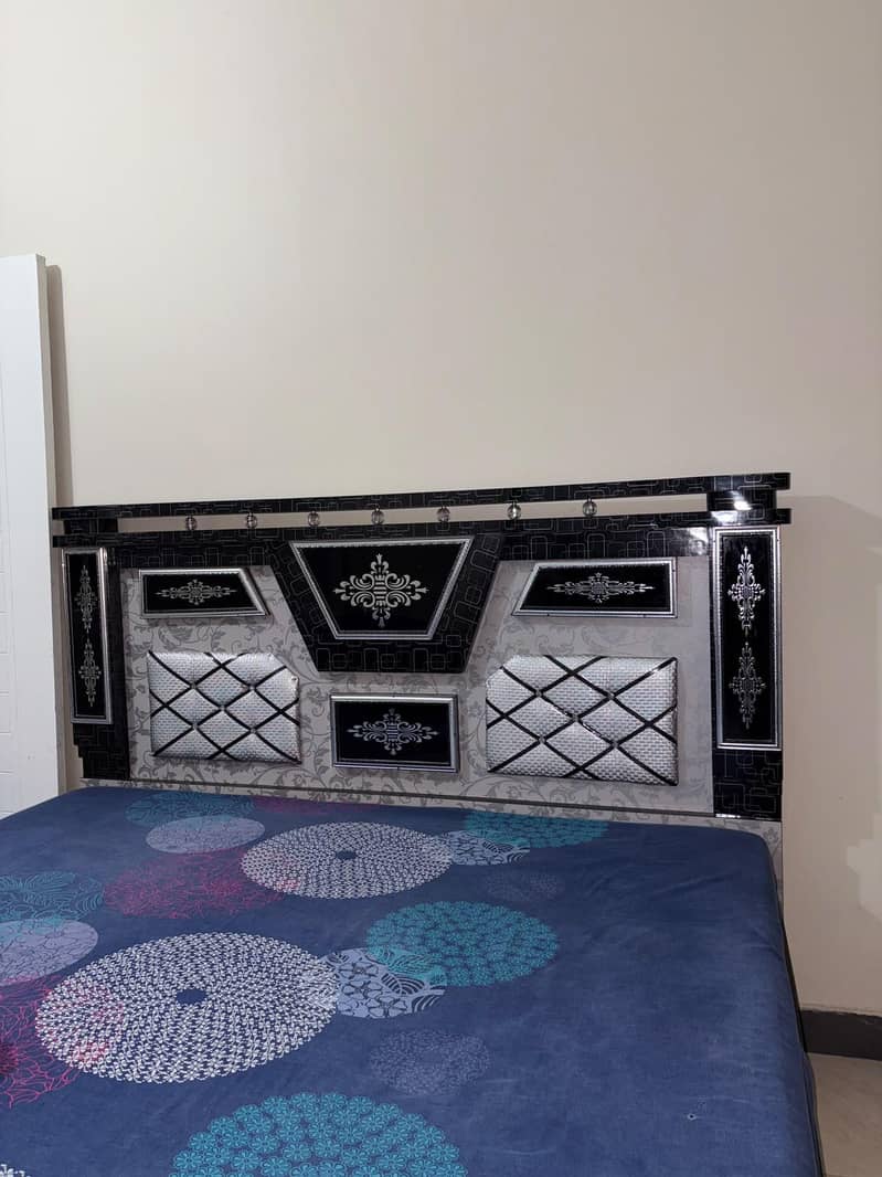 laminated bed 1