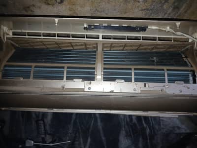 1.5 ton ac four sell