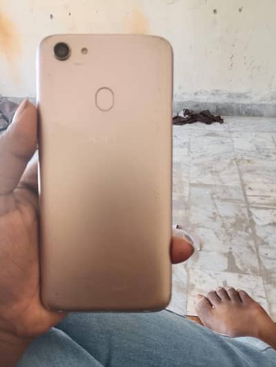 OPPO F5