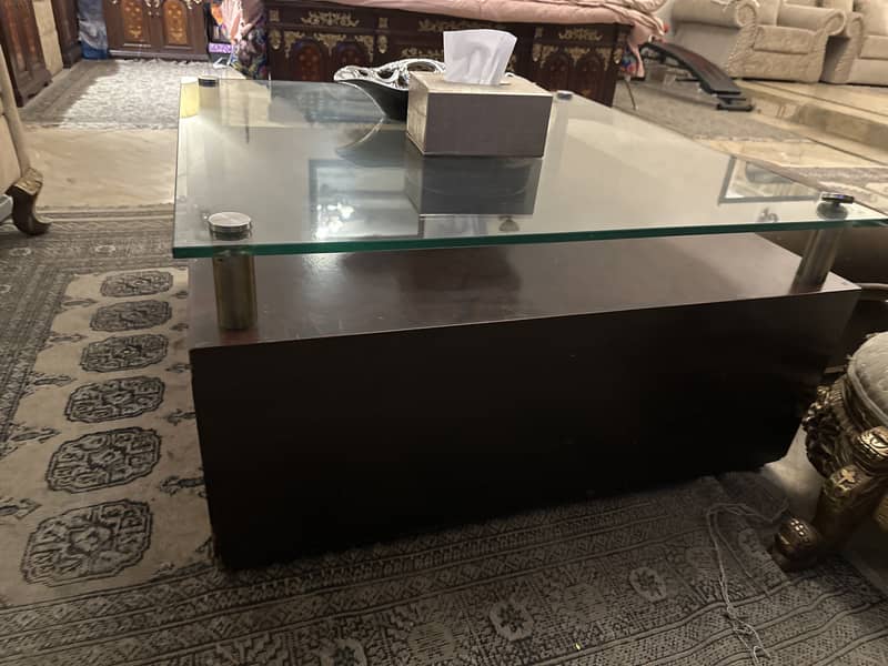 2 different Center table 1