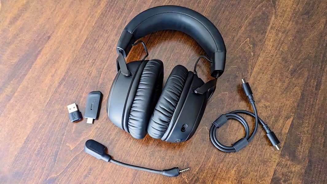 HyperX Cloud III – Wireless Gaming Headset 0