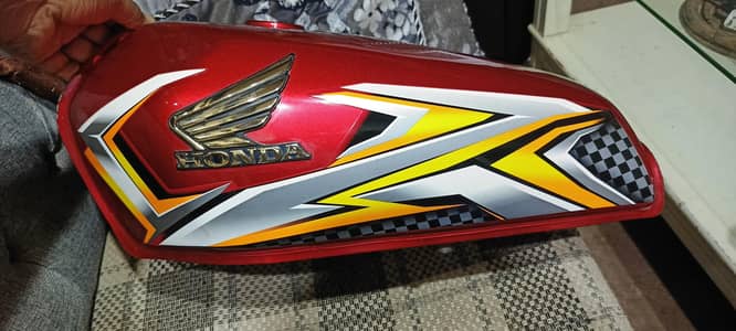 Honda 125 2025model janion fuel tank
