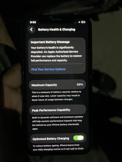 Apple iPhone 11 Pro 256 gb. Back crack