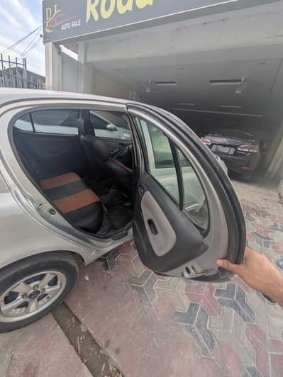 Toyota Vitz 1999