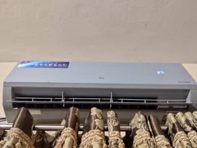 TCL Ac very new condition come fast and buy now