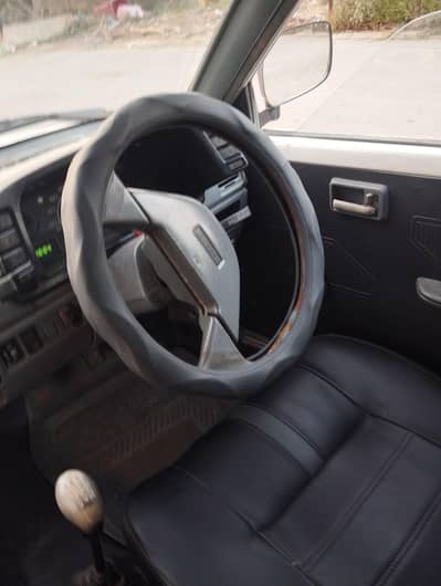 Suzuki Khyber 1990