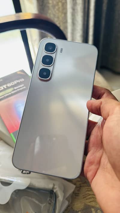 Infinix Hot 60 Pro