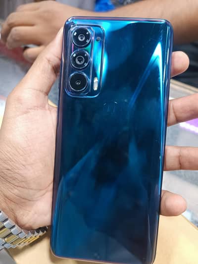 Motorola Edge 2021