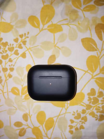 Black color earbuds pro2 type c charging