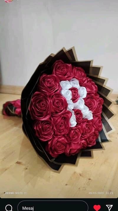  Handmade Rose Bouquet – Customized Gift Bouquet