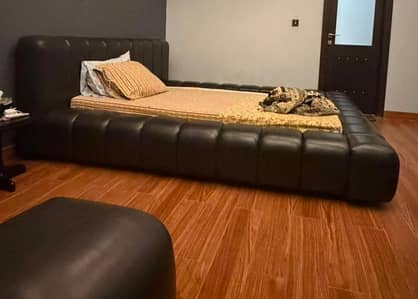 King bed