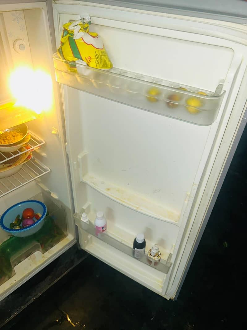outclass fridge 1