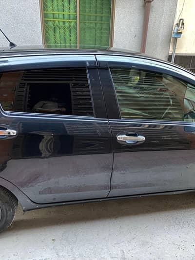 Toyota Vitz 2017