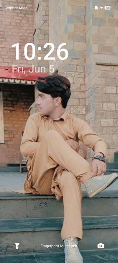 3 yar experience in hotel is all rondar