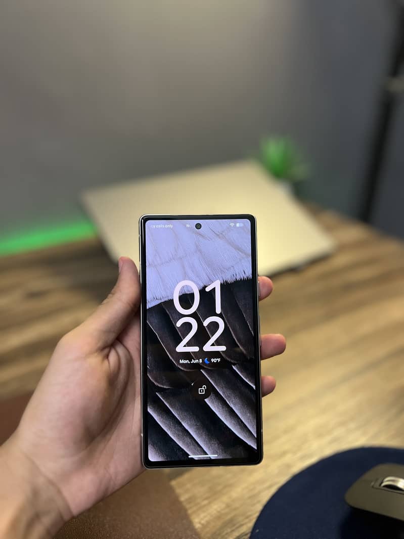 Google Pixel 7a 4