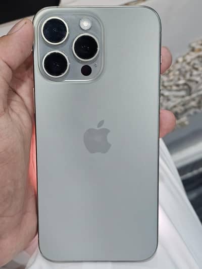 Apple iPhone 15 Pro Max