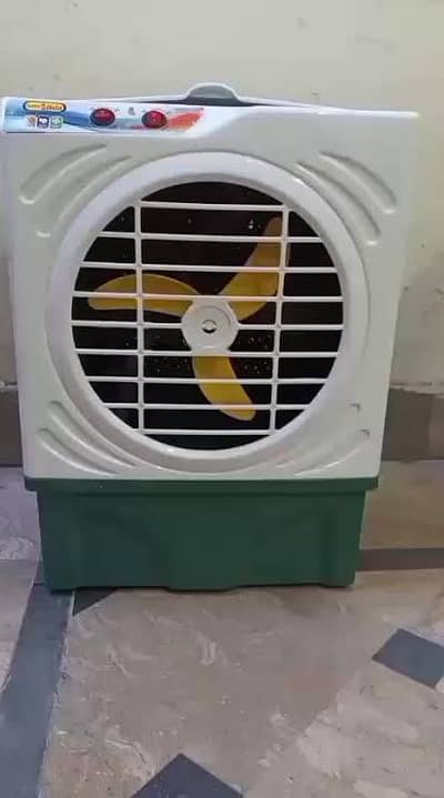 12 Volt Cooler for sale 03094456933