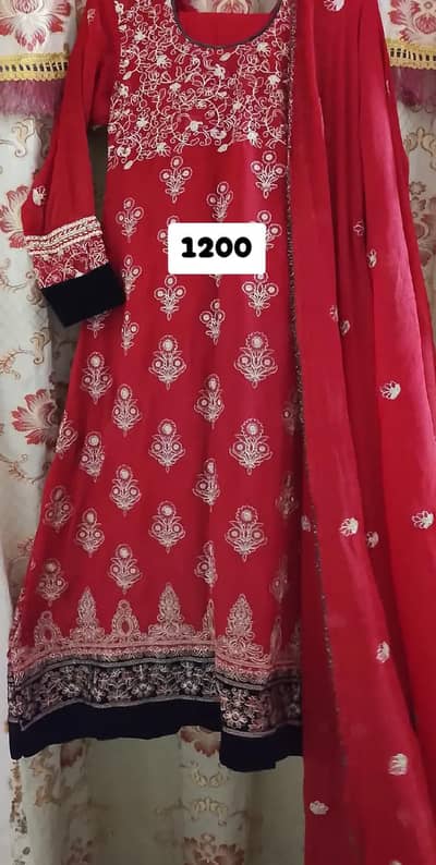 Pre-loved dresses in reasonable price