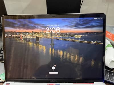 Macbook pro 2019 15 inch