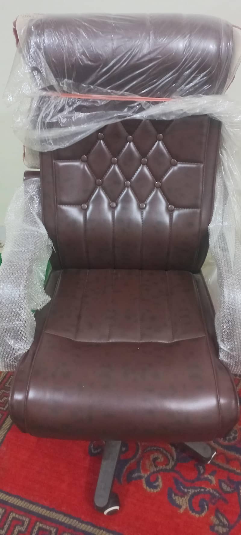 King size Chair 1