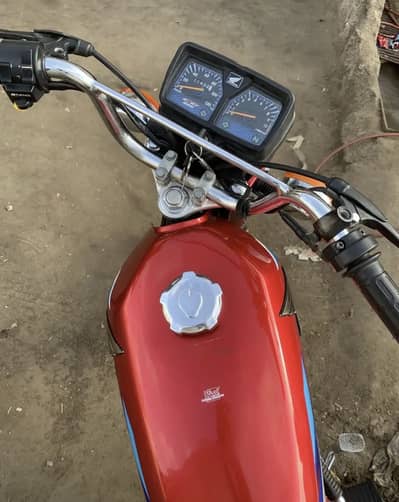 Honda 125 karachi number