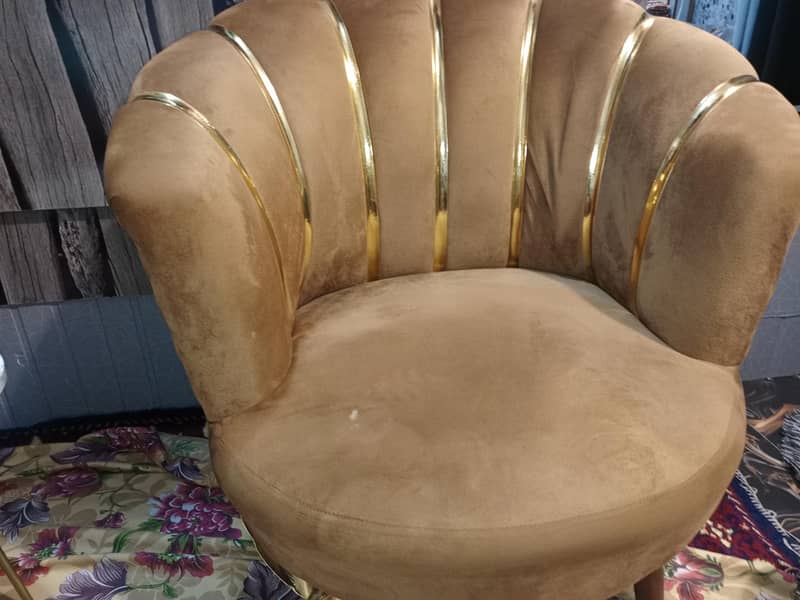 two chairs 2