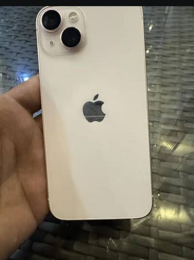 Apple iPhone 13