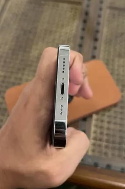 Apple iPhone 14 Pro